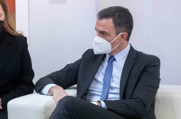 Sánchez anuncia un acuerdo para facilitar que los test de anticuerpos del CSIC lleguen a países pobres
