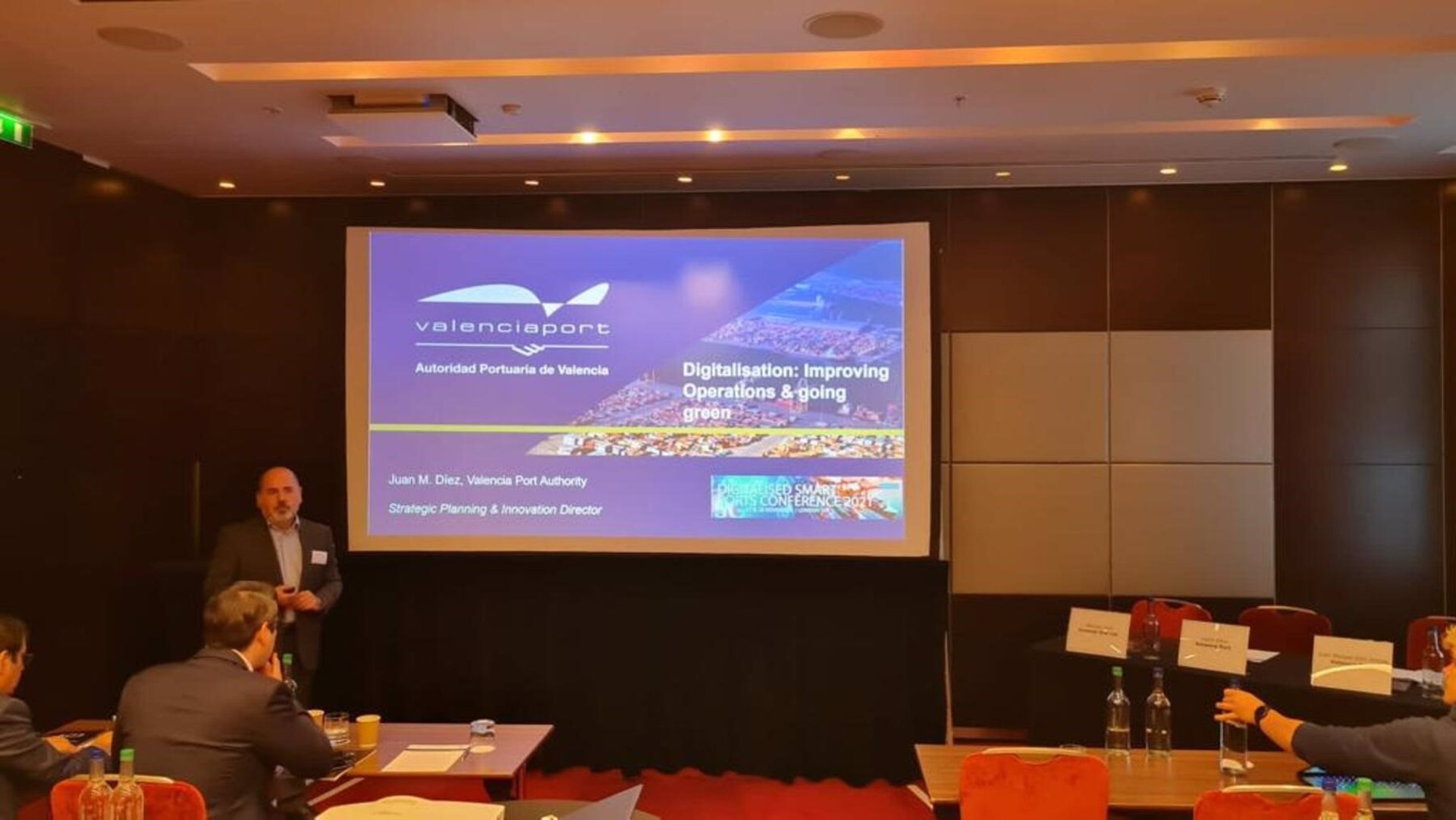 Valenciaport presenta en Londres su estrategia de Smart Ports 2030 y destaca su compromiso