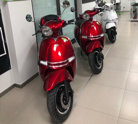 Un producto de una empresa valenciana, clave en la fabricación de una moto eléctrica que se venderá por toda Europa