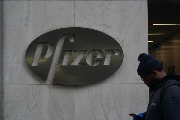 La EMA inicia la revisión para autorizar el antiviral 'Paxlovid' de Pfizer contra la covid