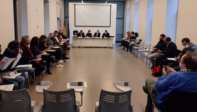 Estos son los once domingos y festivos en los que podrán abrir las tiendas en la Comunitat