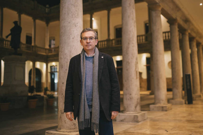 Santiago Posteguillo publicará 'Roma soy yo', comienzo de una serie de novelas sobre Julio César