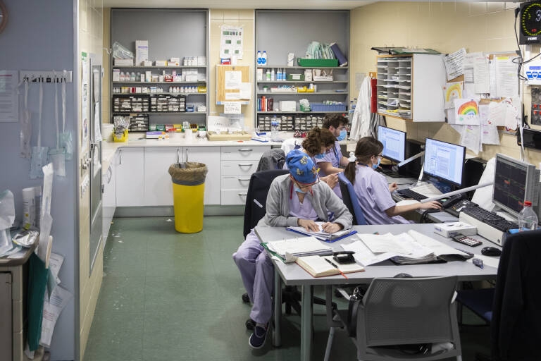 La Generalitat actualiza las tablas retributivas del personal MIR con contrato laboral especial