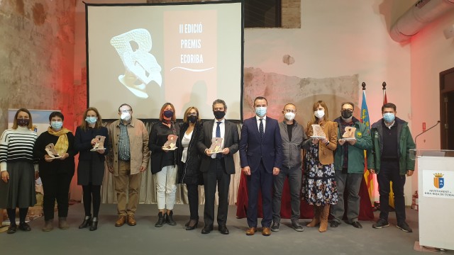 Riba-roja galardona a personalidades y entidades por su difusión del respeto al medio ambiente