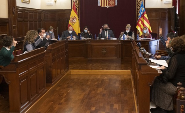 La Diputación deja sin conceder el 76% de las ayudas y 'enciende' al sector del ocio nocturno
