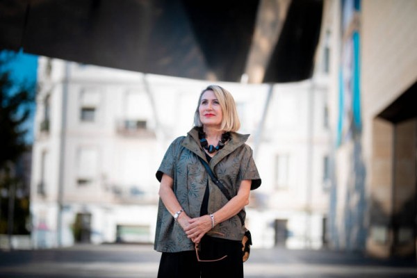 La artista Carmen Calvo dona los moldes de su obra instalada en el Palau dels Borja