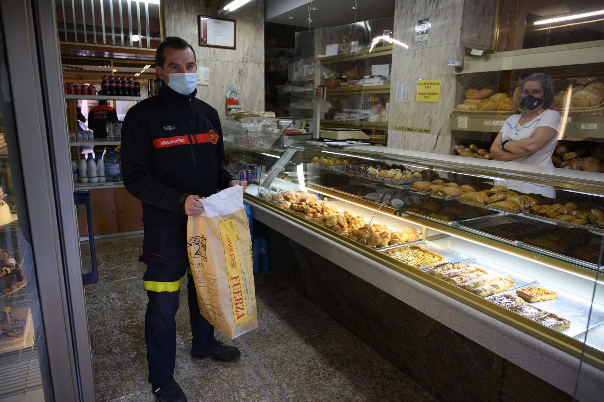 Forn Úbeda, el pa dels bombers
