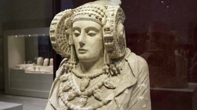 La Dama de Elche en el candelero: turbulencias en el Ministerio, incertezas y un debate histórico de fondo