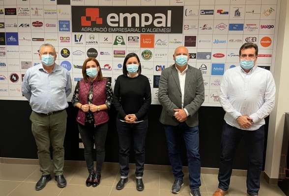 Empresarios y representantes políticos apuestan por un Plan Estratégico Industrial en Algemesí