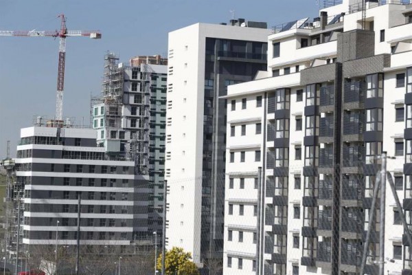 La Región presume de las hipotecas más asequibles de España: consumen el 22% del salario