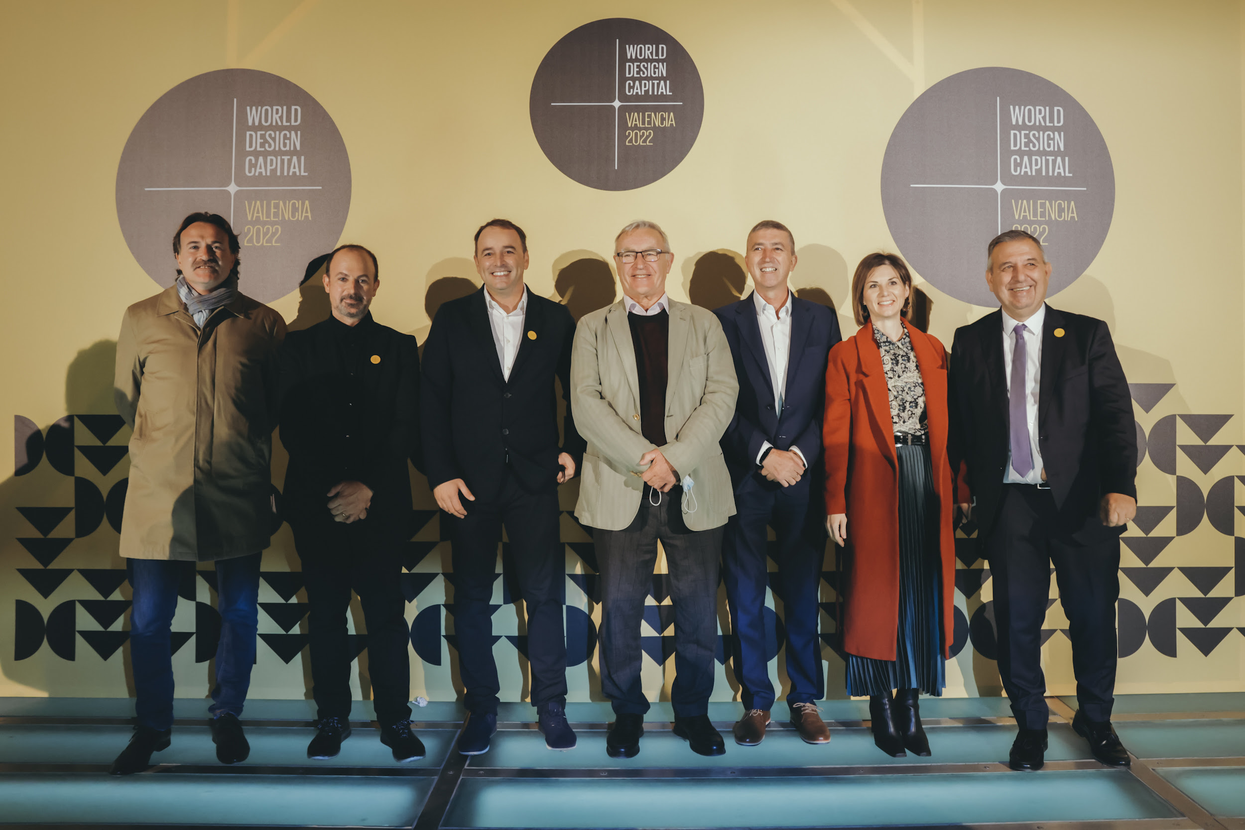 Giuseppe Grezzi, Xavi Calvo, Luis Calabuig, Joan Ribó, Rafael Climent, Maria Dolores Parra y Vicente Pons.   - 