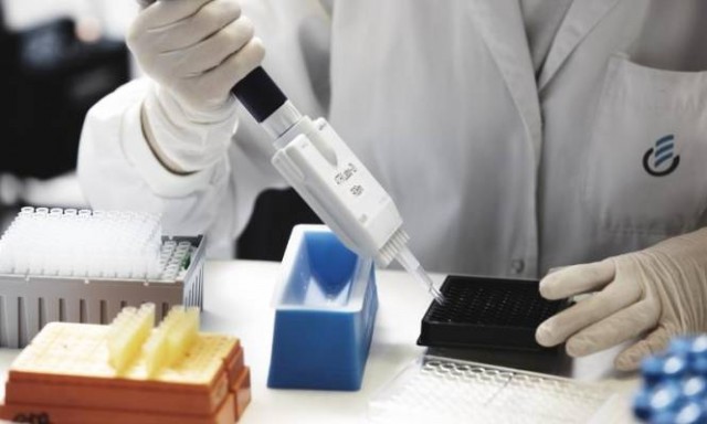 Almirall reduce su beneficio anual un 42,7% hasta los 75,5 millones de euros