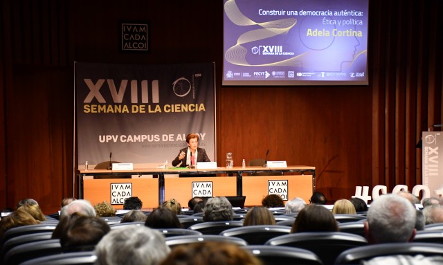 El Campus de Alcoy de la UPV inaugura la XVIII Semana de la Ciencia