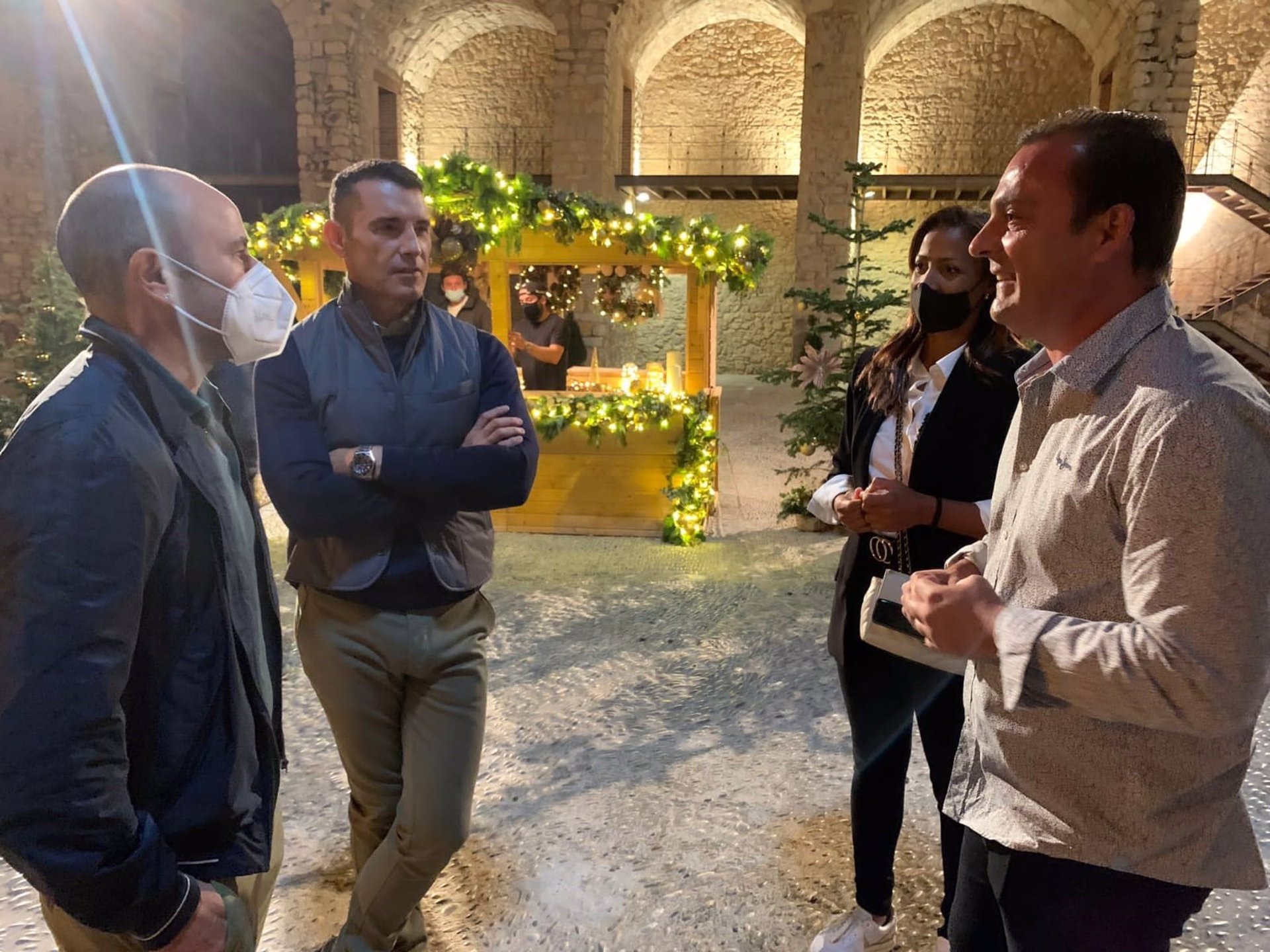 Peñíscola invita a rodar un vídeo y pedir el voto para conseguir la iluminación navideña de Ferrero Rocher