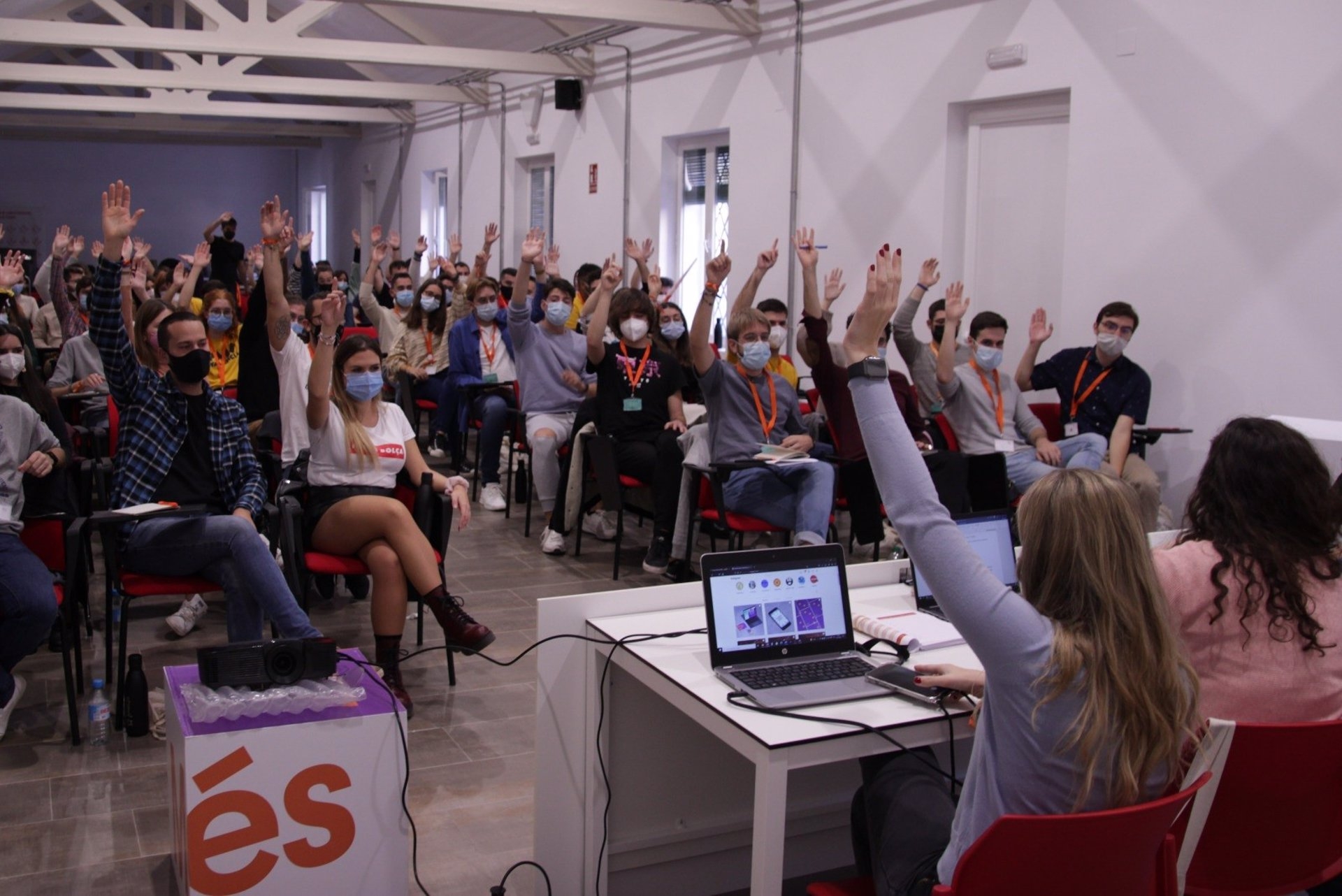 Las juventudes de Compromís celebrarán su congreso el 19 de febrero con la renovación de todos los cargos
