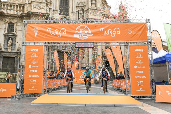 El profesional muleño Luisle Sánchez gana la I Non Stop Madrid-Murcia junto a Fran Pérez y Arroyo