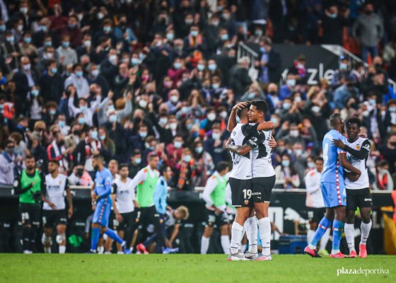 El Valencia afronta un último repecho y un suave final de la primera vuelta
