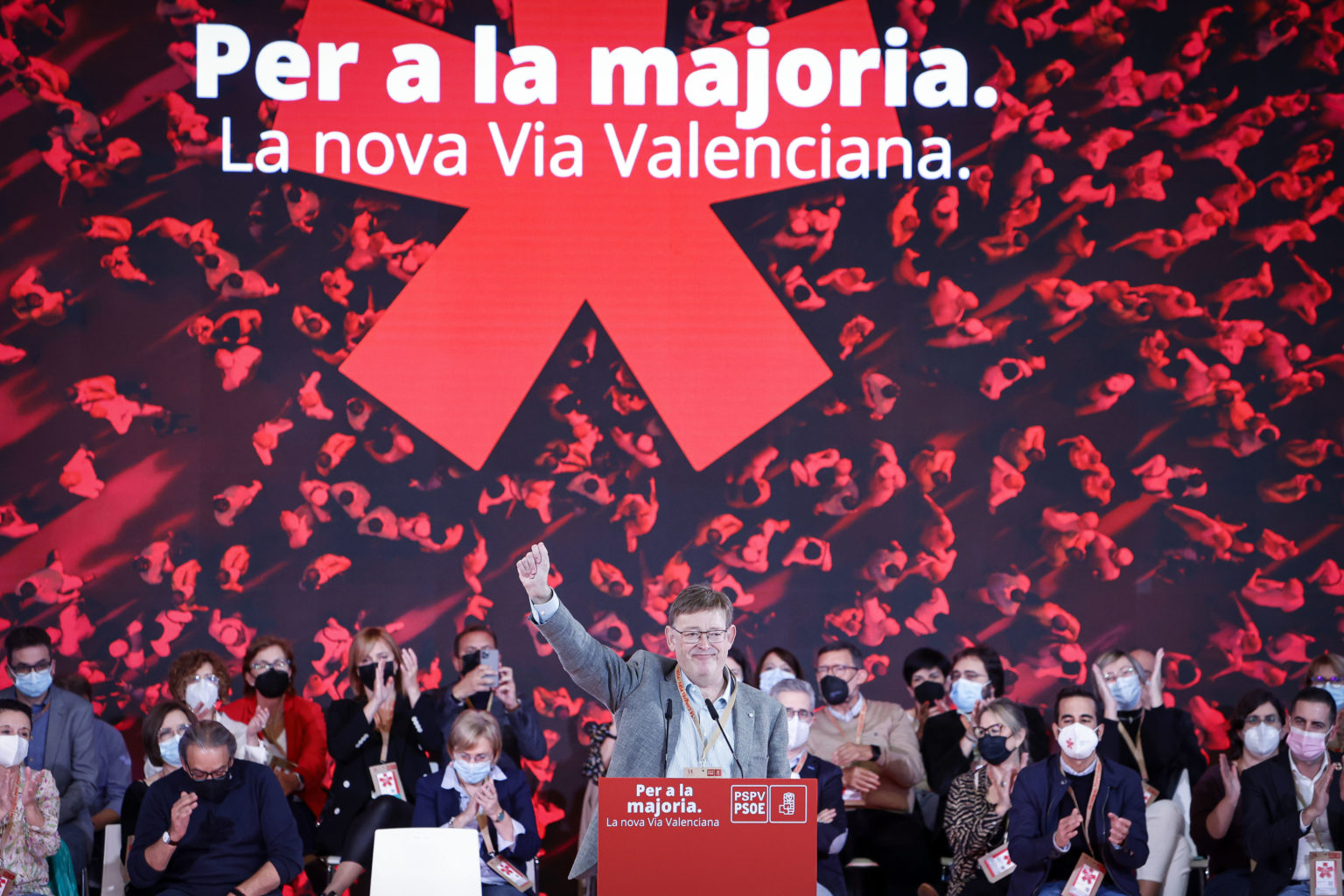 Puig consigue aprobar por unanimidad su informe de gestión y los 