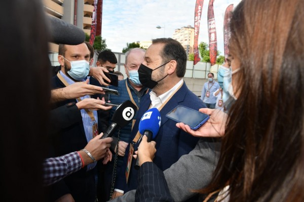 Ábalos espera integración en el Congreso del PSPV: 