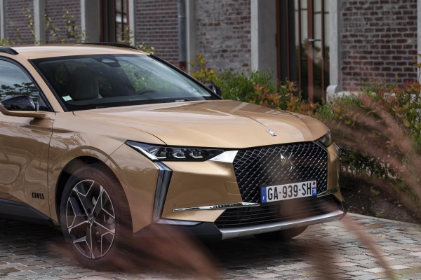 DS lanza el nuevo DS 4