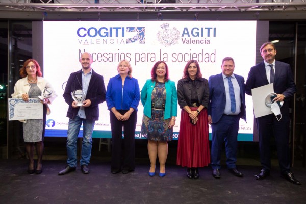 Power Electronics, Jeanología y Antonio Álvarez, reciben los Premios Nikola Tesla del COGITI Valencia