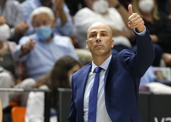 Peñarroya: “El Barça tiene de todo y una solidez defensiva importante”
