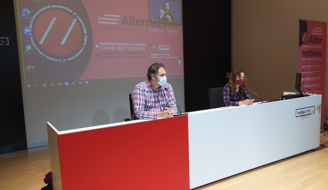 El científico Andreu Escrivà urge en Castelló un nuevo modelo para frenar el cambio climático 