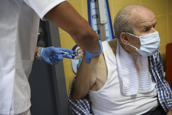 El 88,9% de la población ya ha recibido la pauta completa de vacunación contra la covid