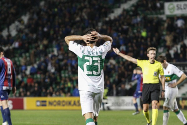 El Elche recurre la amarilla a Dorca