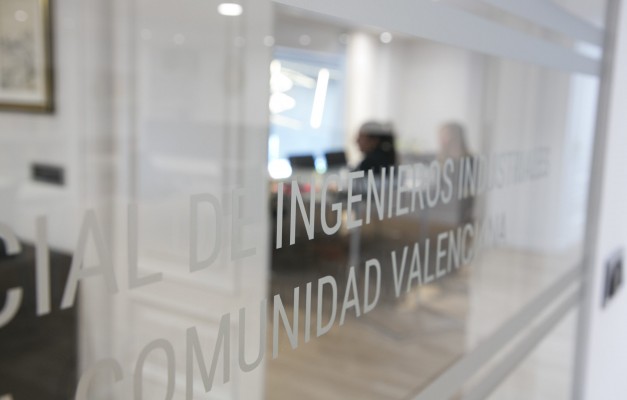 El Colegio de Ingenieros Industriales de Alicante insiste en el voto presencial y en el postal para las elecciones