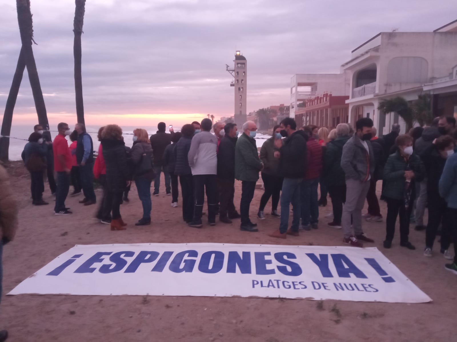 La gota que colma el vaso en Nules: a los vecinos de la playa se les desborda la paciencia