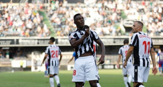 Competición anula una de las dos tarjetas amarillas a Koné, que podrá jugar ante el Costa Brava