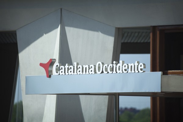 La cotizada Catalana Occidente se alía con Cuideo para ampliar sus servicios