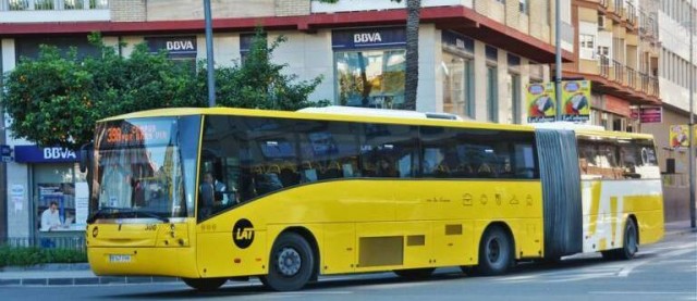 La parálisis del transporte deja a Latbus con pérdidas de más de 500.000 euros en 2020