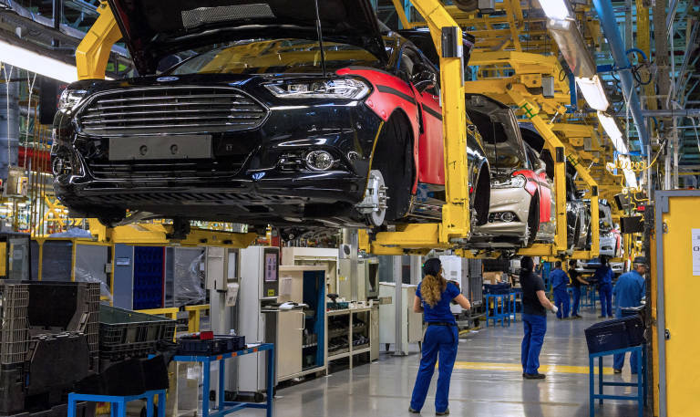 Ford Almussafes eliminará el turno de noche en enero de 2022 