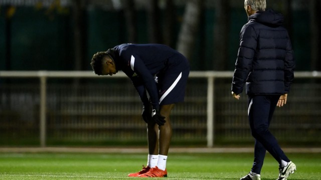 Pogba estará dos meses de baja y no jugará con el United contra el Villarreal