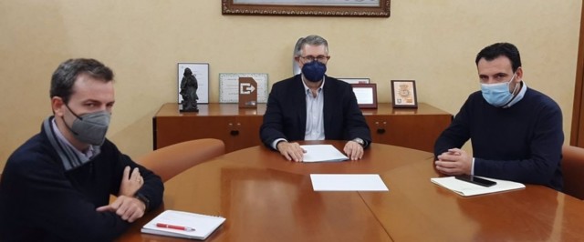 La CHS aborda la recuperación ambiental del río Argos en una reunión de trabajo