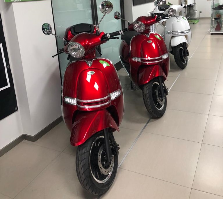 Un producto de una empresa valenciana, clave en la fabricación de una moto eléctrica que se venderá por toda Europa