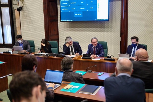 La Eurocámara pedirá a España un calendario sobre las obras del Corredor Mediterráneo