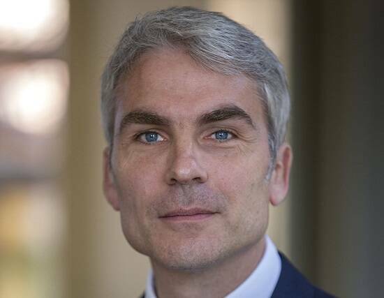   Thomas Hempell   - 