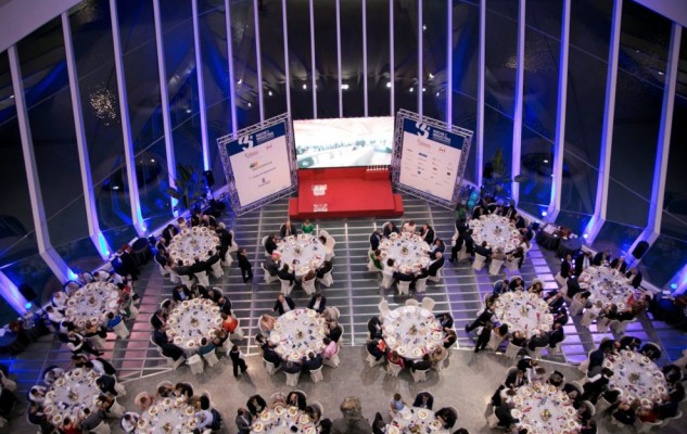 Los Ingenieros Industriales premian a colectivos y empresas por su valor y esfuerzo en la pandemia
