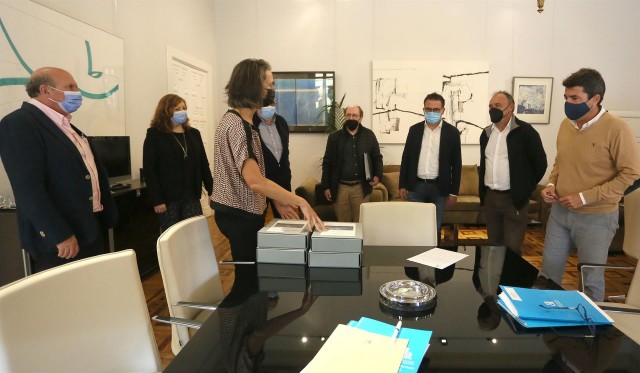 Beneixama y Beniardá reciben los documentos que configuran sus futuros PGOU