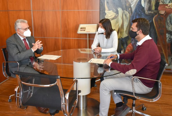 Los gestores administrativos podrán realizar de manera telemática trámites municipales en Alfafar