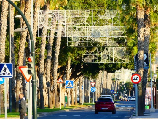 El Puerto se apunta a la Navidad e iluminará el paseo Alfonso XII, desde la Cola de la Ballena hasta la Grúa Sansón