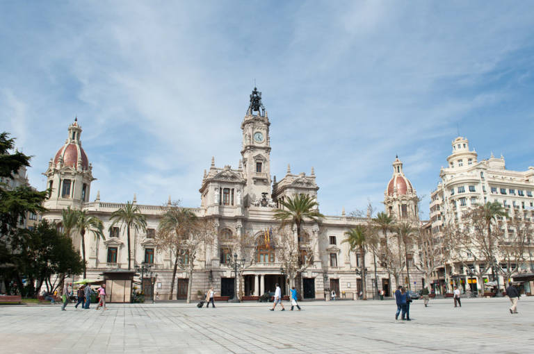  Panorámica de la Plaza del Ayuntamiento de València. Foto: EVA MÁÑEZ - 