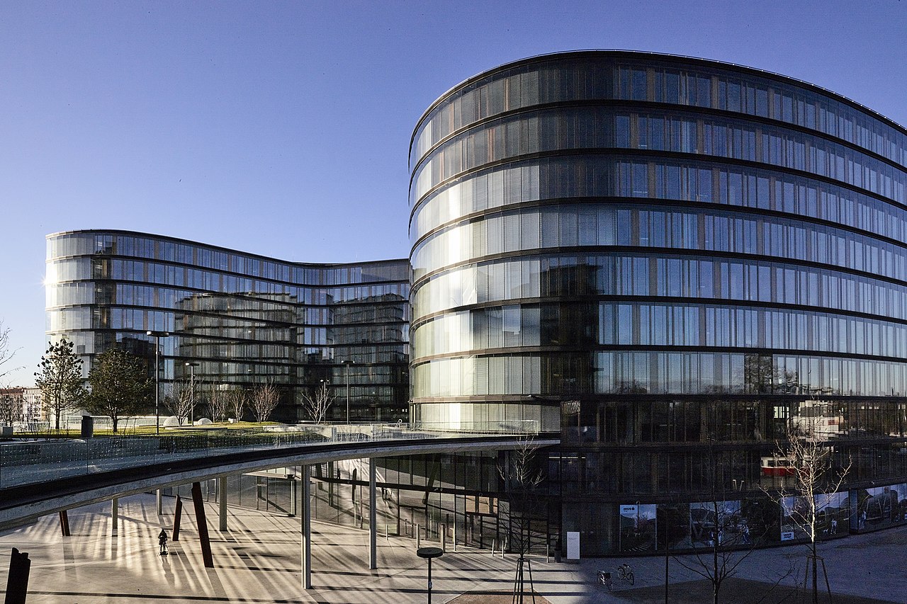 CaixaBank comienza la salida del capital del banco austríaco Erste Group