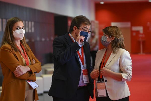 El PSOE convoca este viernes a sus presidentes autonómicos para encauzar el debate sobre la financiación