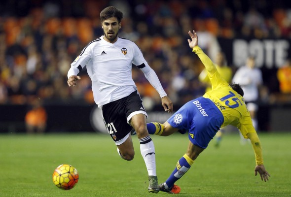 Un gris Valencia vuelve a mostrar su peor versión y no pasa del empate ante Las Palmas