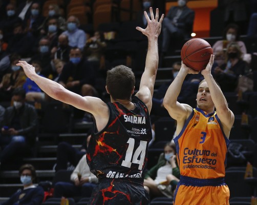 Valencia Basket reacciona tarde y cae ante Gran Canaria