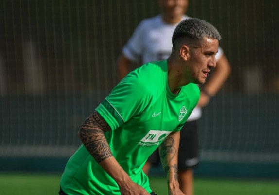 Chile convoca a Roco, que llegará a tiempo para partido ante el Betis
